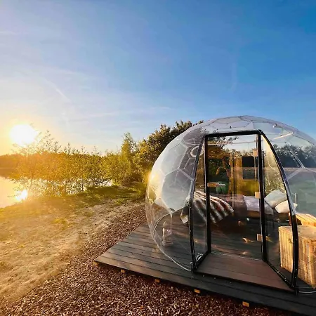 Schlafen Unter Den Sternen Am See - Beheiztes Bubble Tent Вадерсло Экстерьер фото